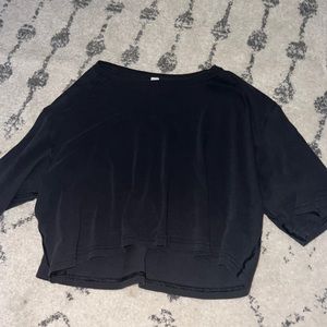Lululemon crop top
